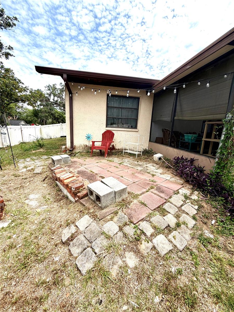 700 W DAMPIER ST, INVERNESS, FL, 34450