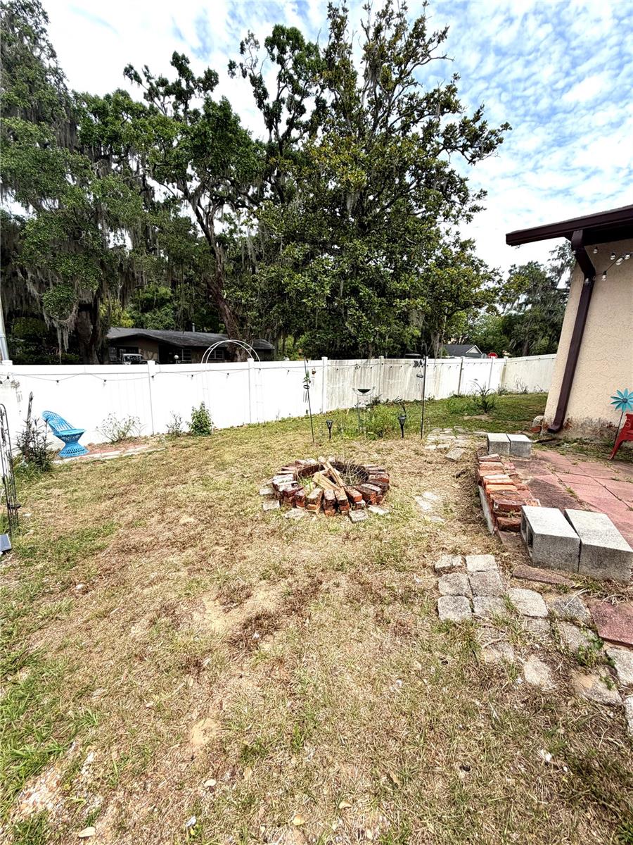 700 W DAMPIER ST, INVERNESS, FL, 34450