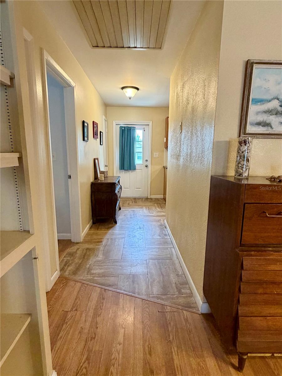 700 W DAMPIER ST, INVERNESS, FL, 34450