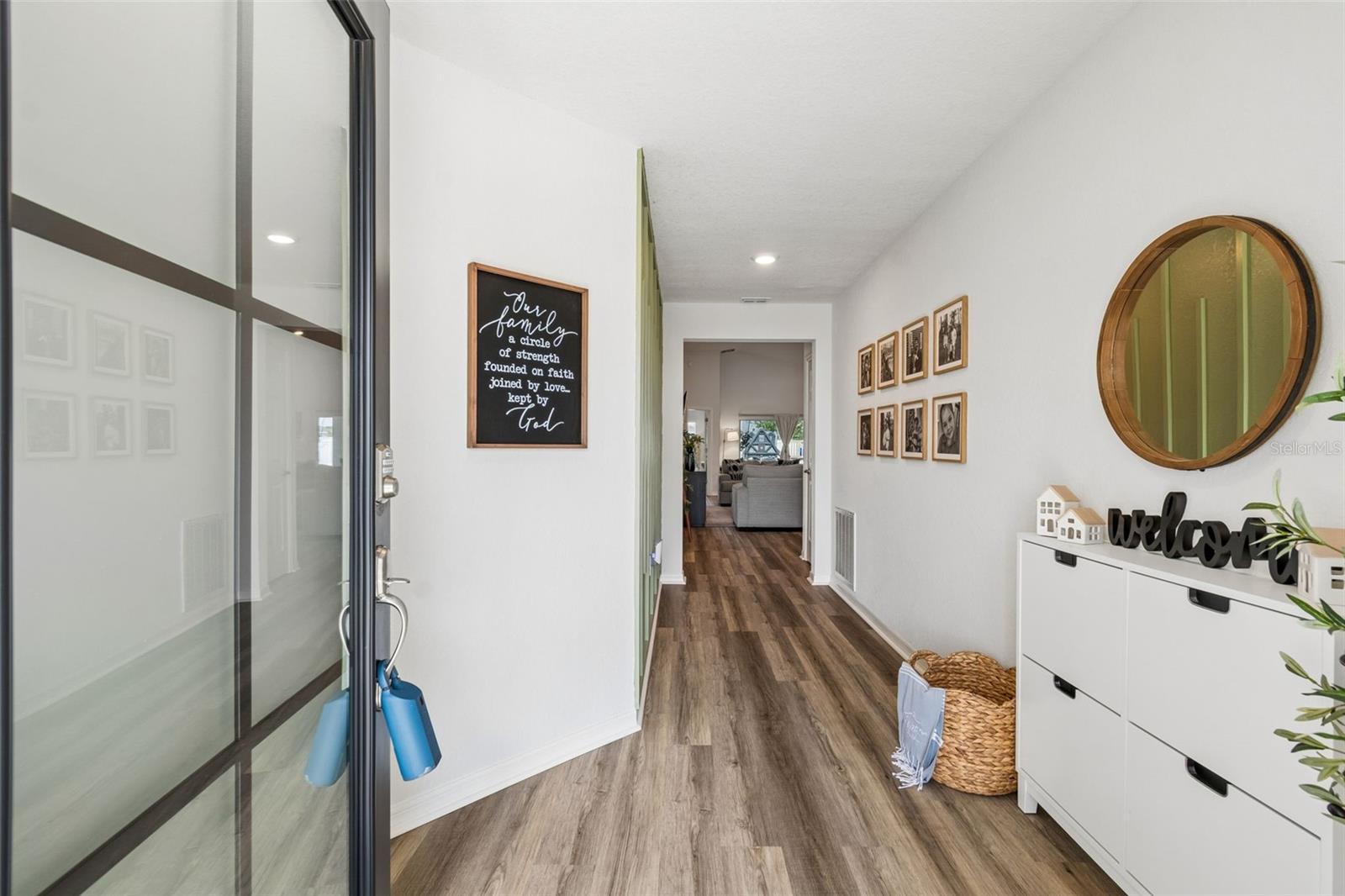 6981 TWISTING PINES LOOP, ZEPHYRHILLS, FL, 33541