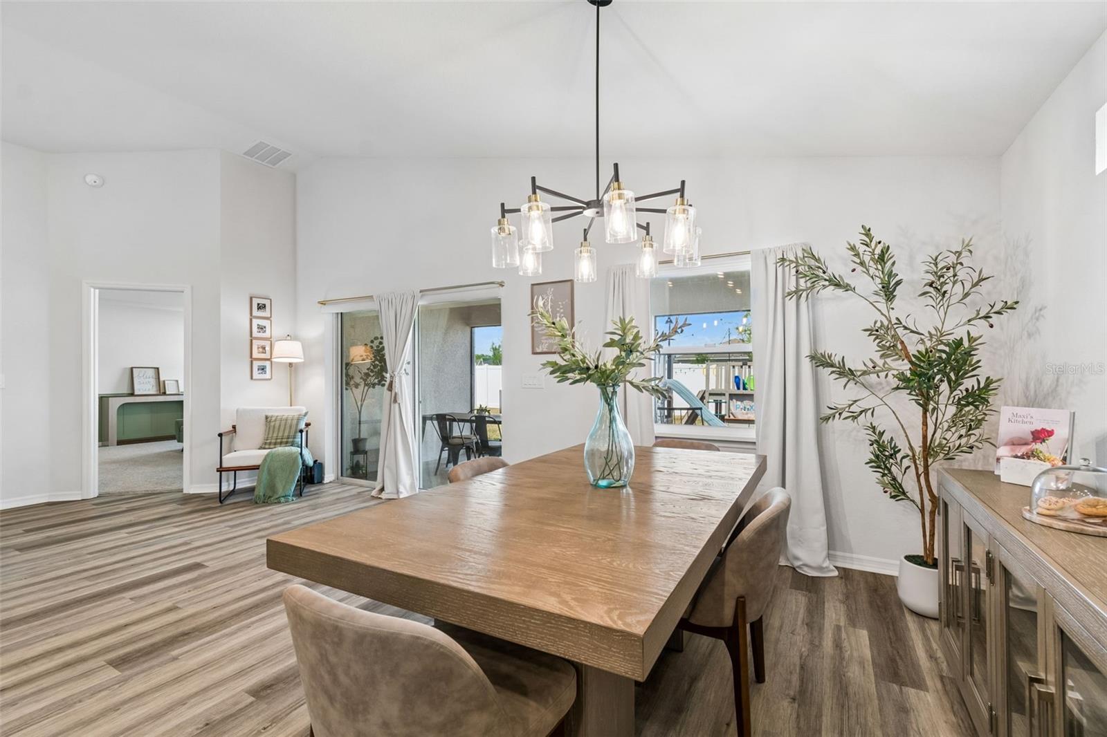 6981 TWISTING PINES LOOP, ZEPHYRHILLS, FL, 33541