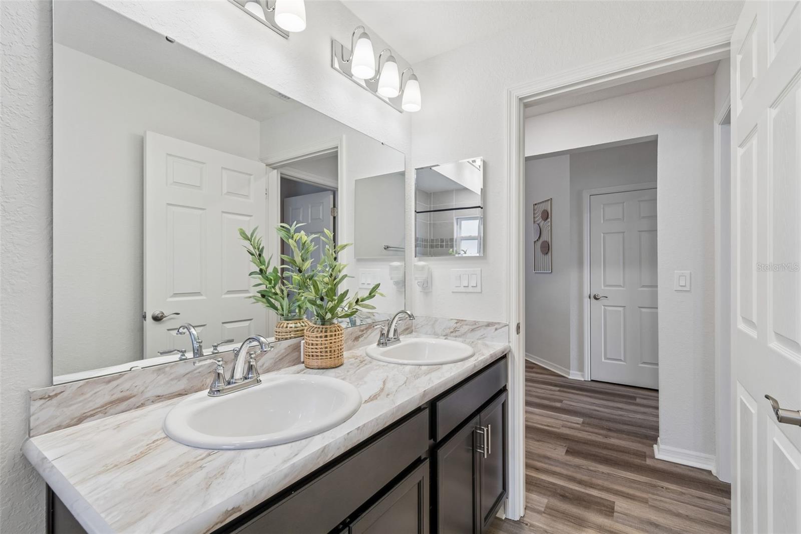 6981 TWISTING PINES LOOP, ZEPHYRHILLS, FL, 33541