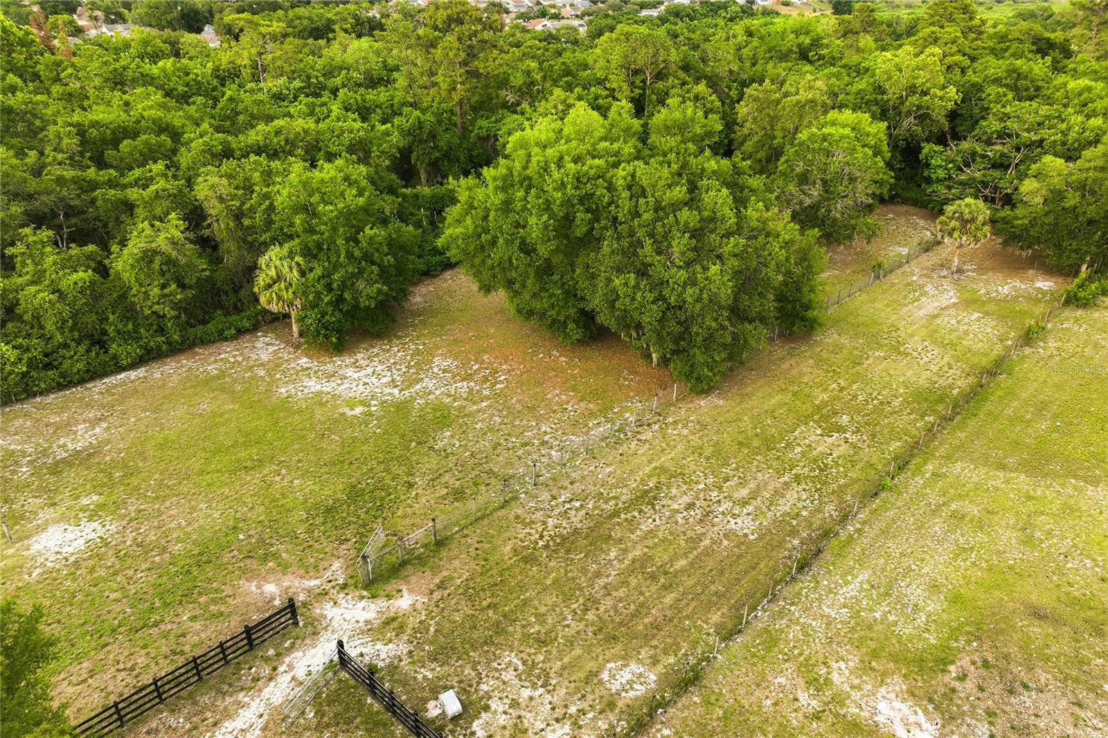 3901 N APOPKA VINELAND RD, ORLANDO, FL, 32818