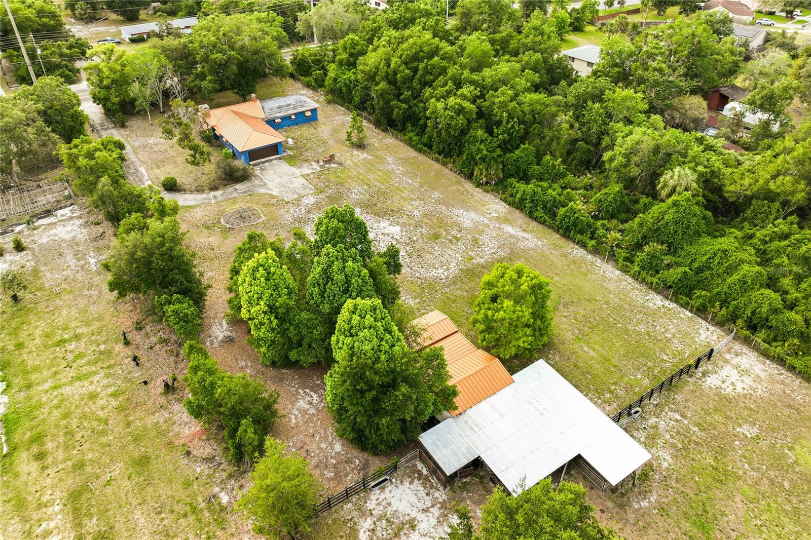 3901 N APOPKA VINELAND RD, ORLANDO, FL, 32818