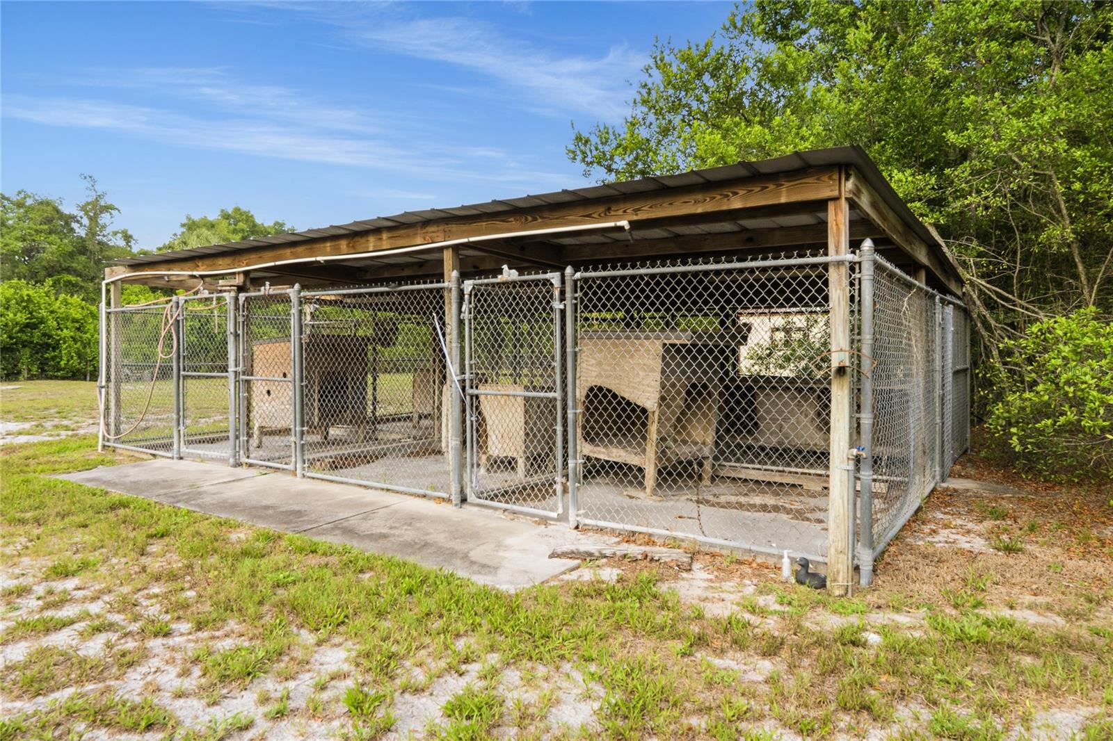 3901 N APOPKA VINELAND RD, ORLANDO, FL, 32818
