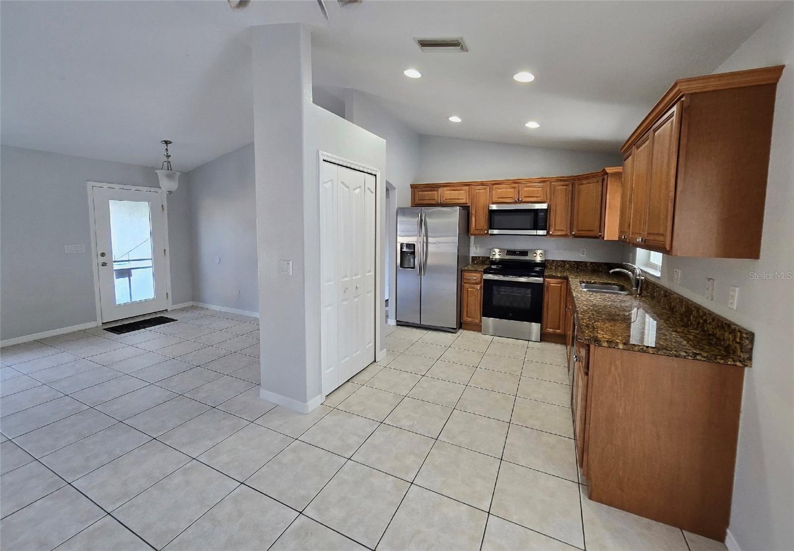 3255 MAYFLOWER TER, NORTH PORT, FL, 34286