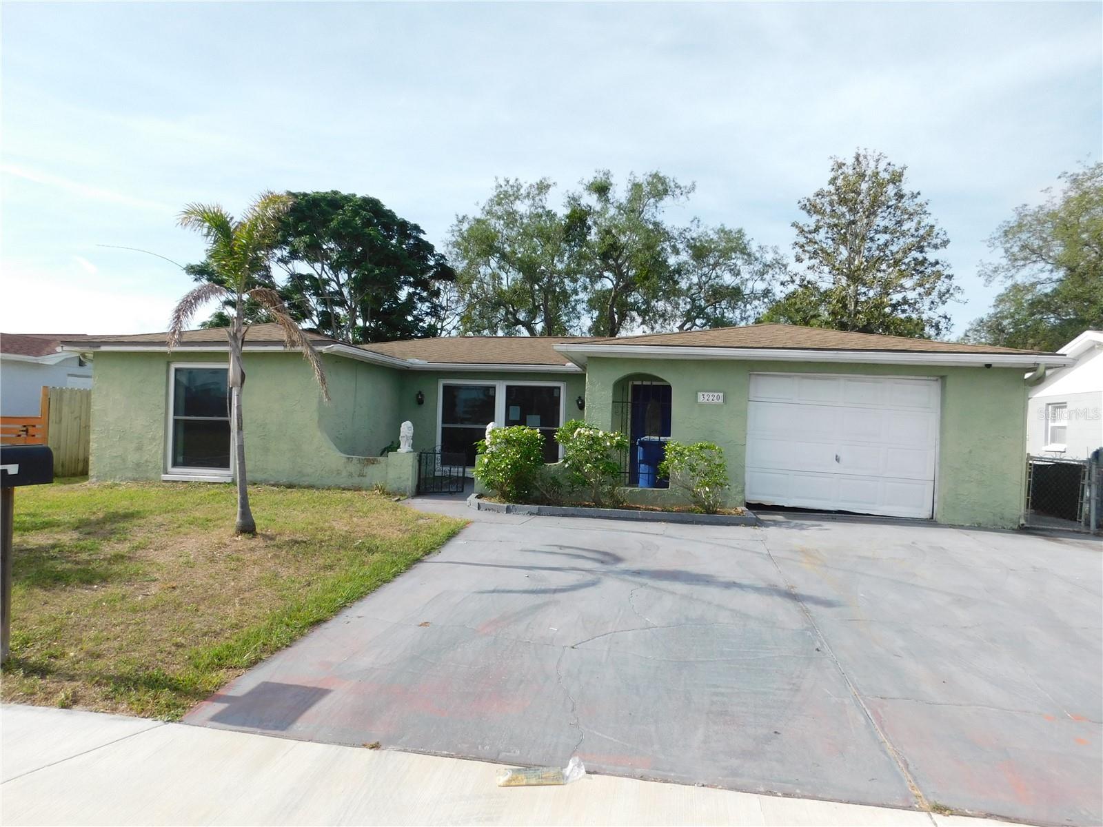 3220 COLDWELL DR, HOLIDAY, FL, 34691