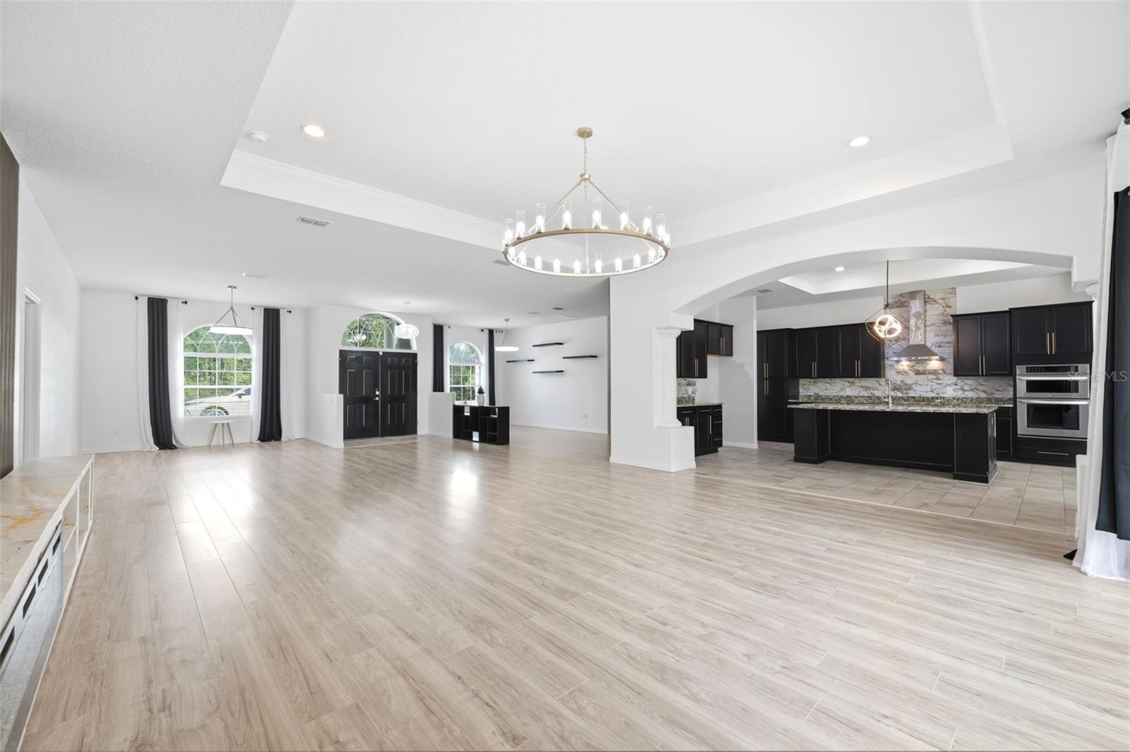 18043 PALMDALE RD, WEEKI WACHEE, FL, 34614