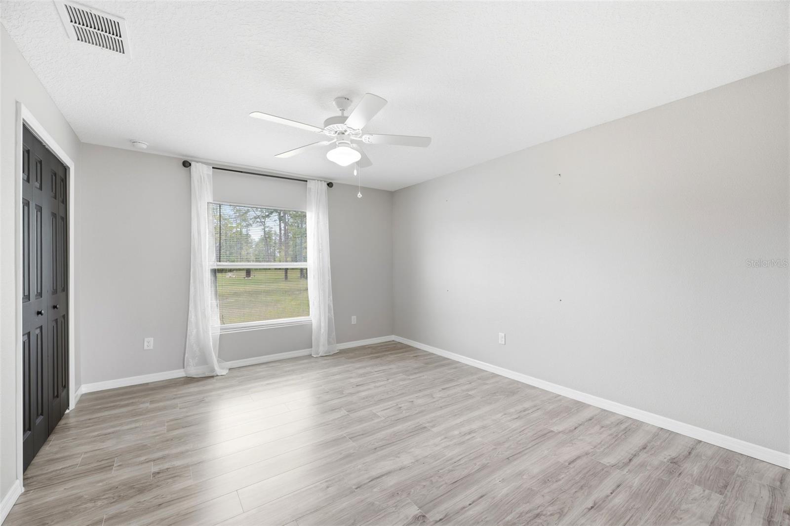 18043 PALMDALE RD, WEEKI WACHEE, FL, 34614