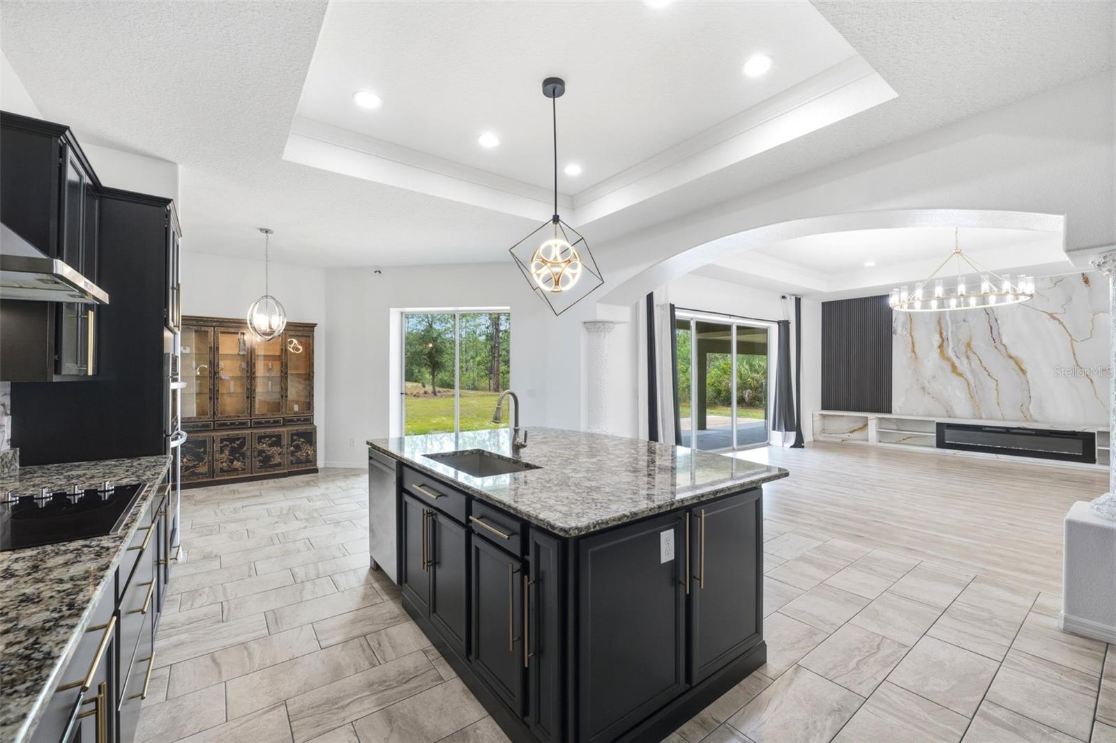 18043 PALMDALE RD, WEEKI WACHEE, FL, 34614