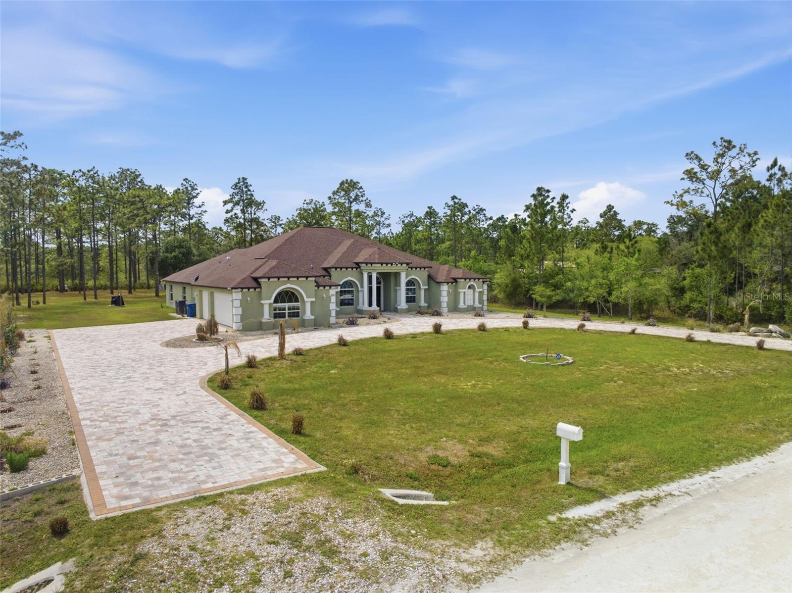 18043 PALMDALE RD, WEEKI WACHEE, FL, 34614