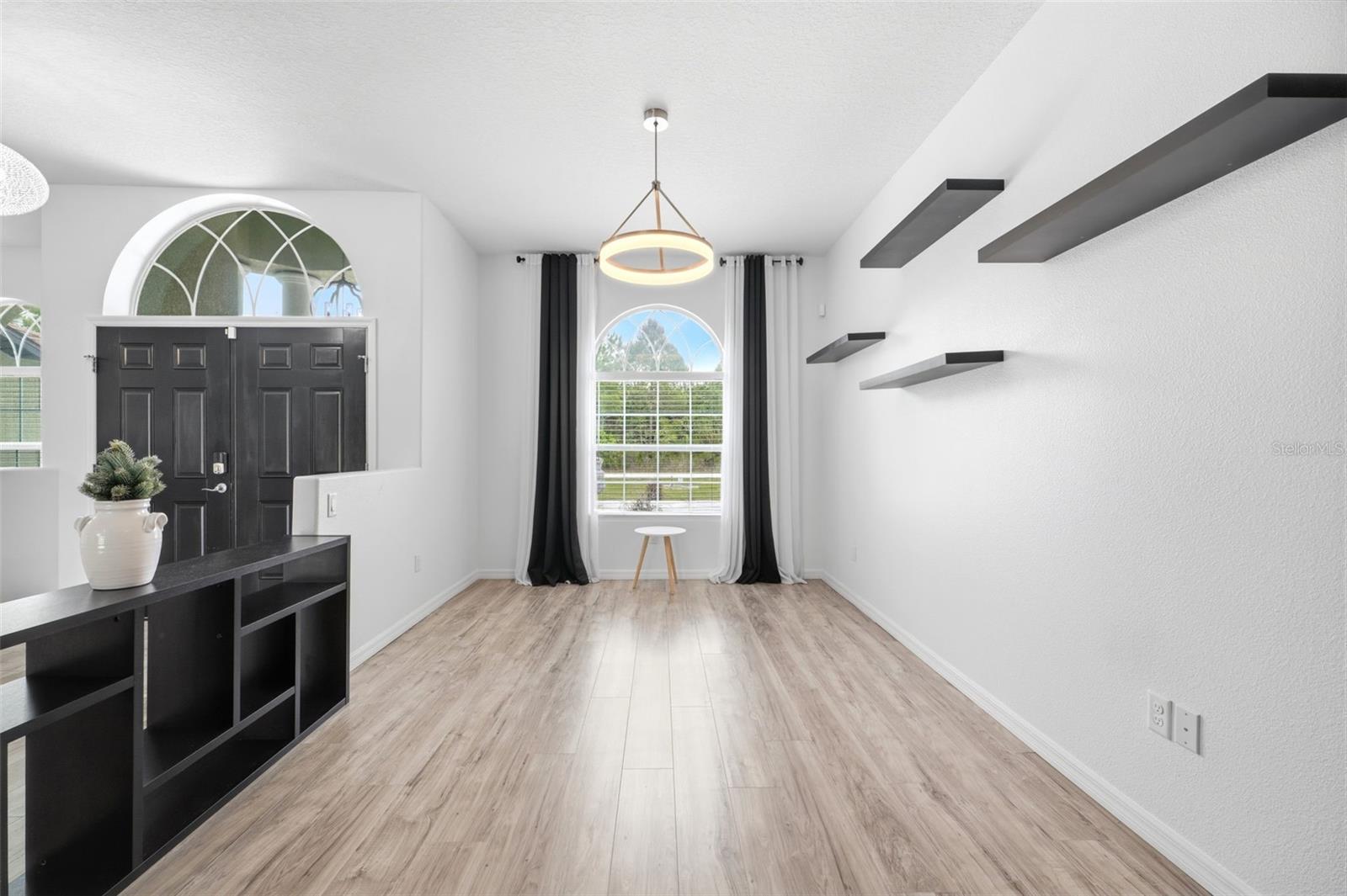 18043 PALMDALE RD, WEEKI WACHEE, FL, 34614
