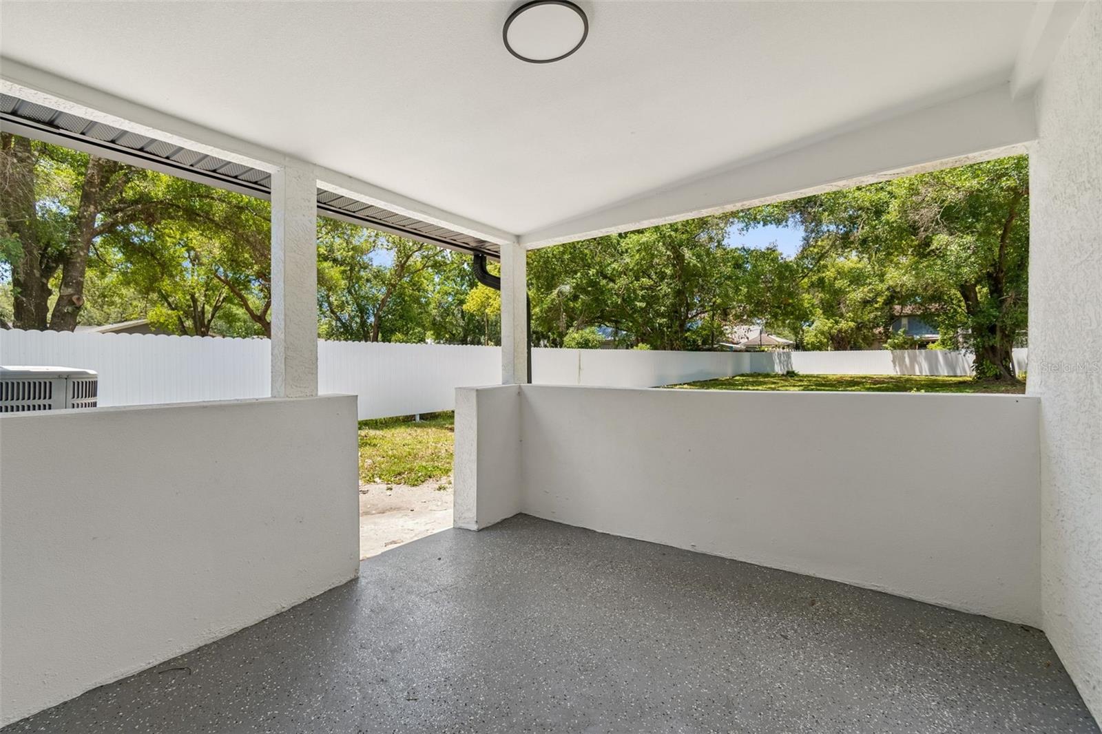 7906 N FREMONT AVE, TAMPA, FL, 33604