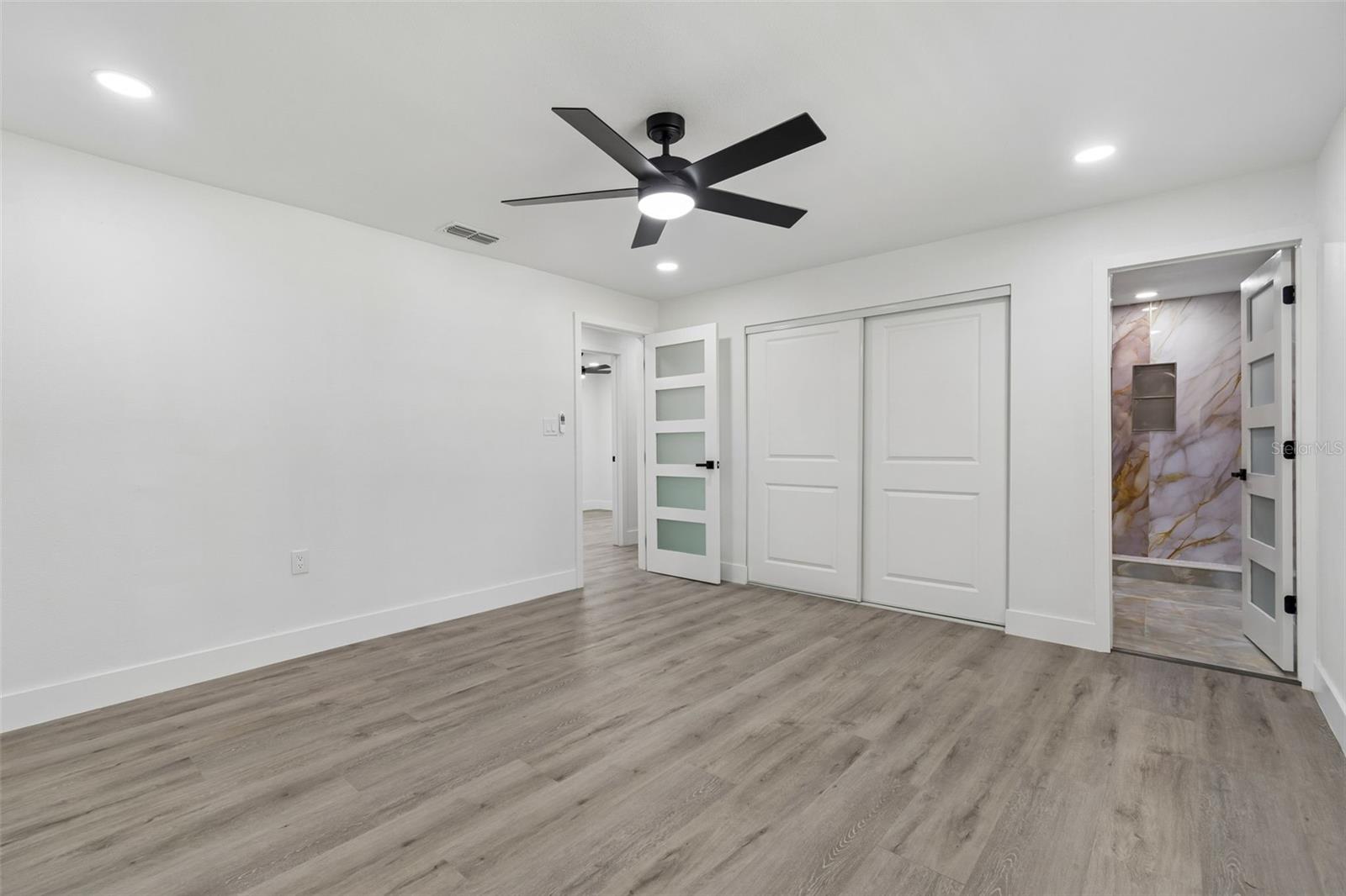 7906 N FREMONT AVE, TAMPA, FL, 33604