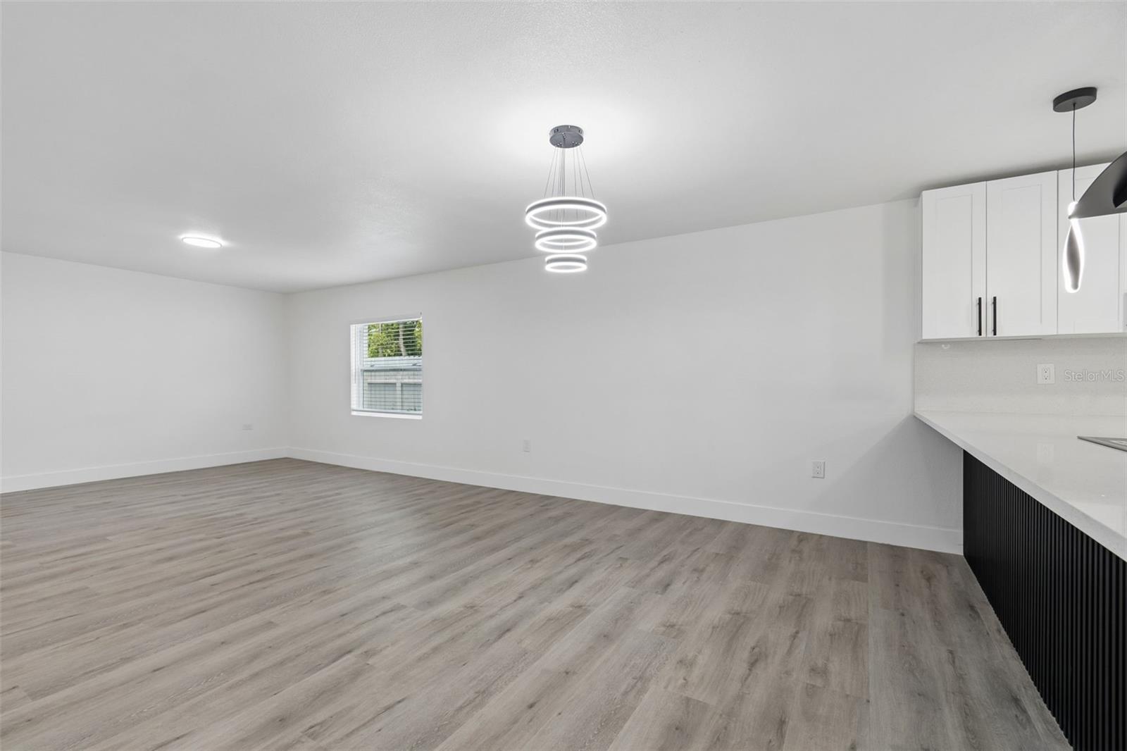 7906 N FREMONT AVE, TAMPA, FL, 33604