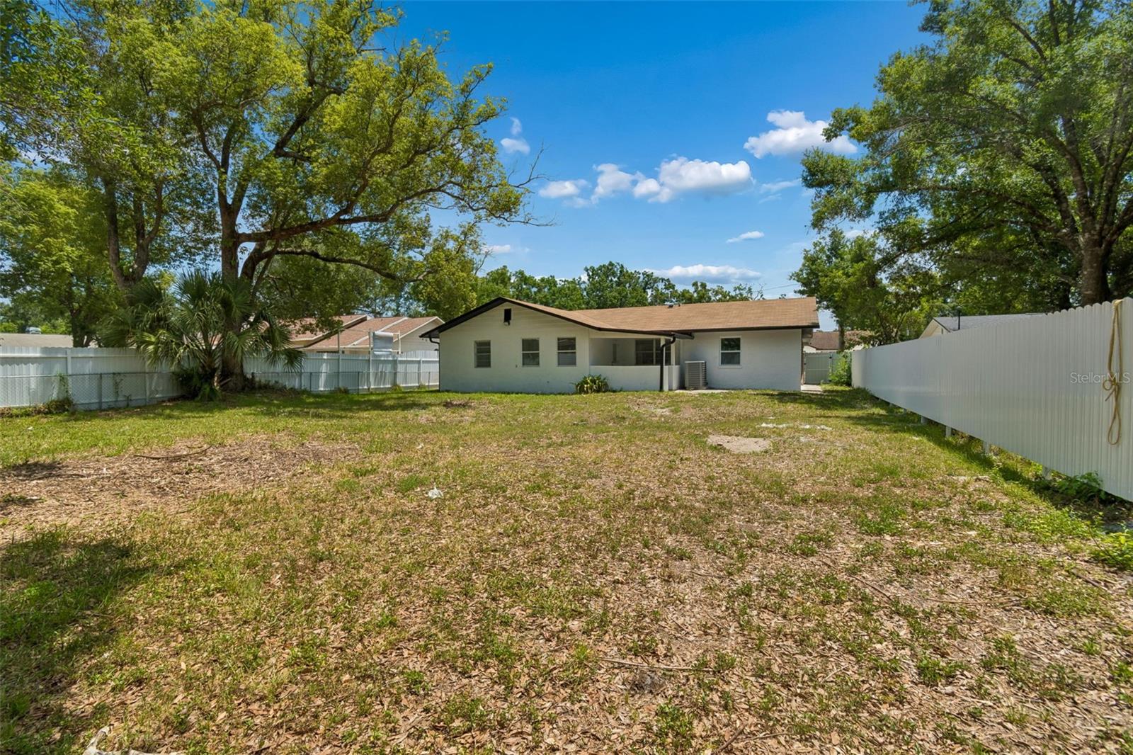 7906 N FREMONT AVE, TAMPA, FL, 33604
