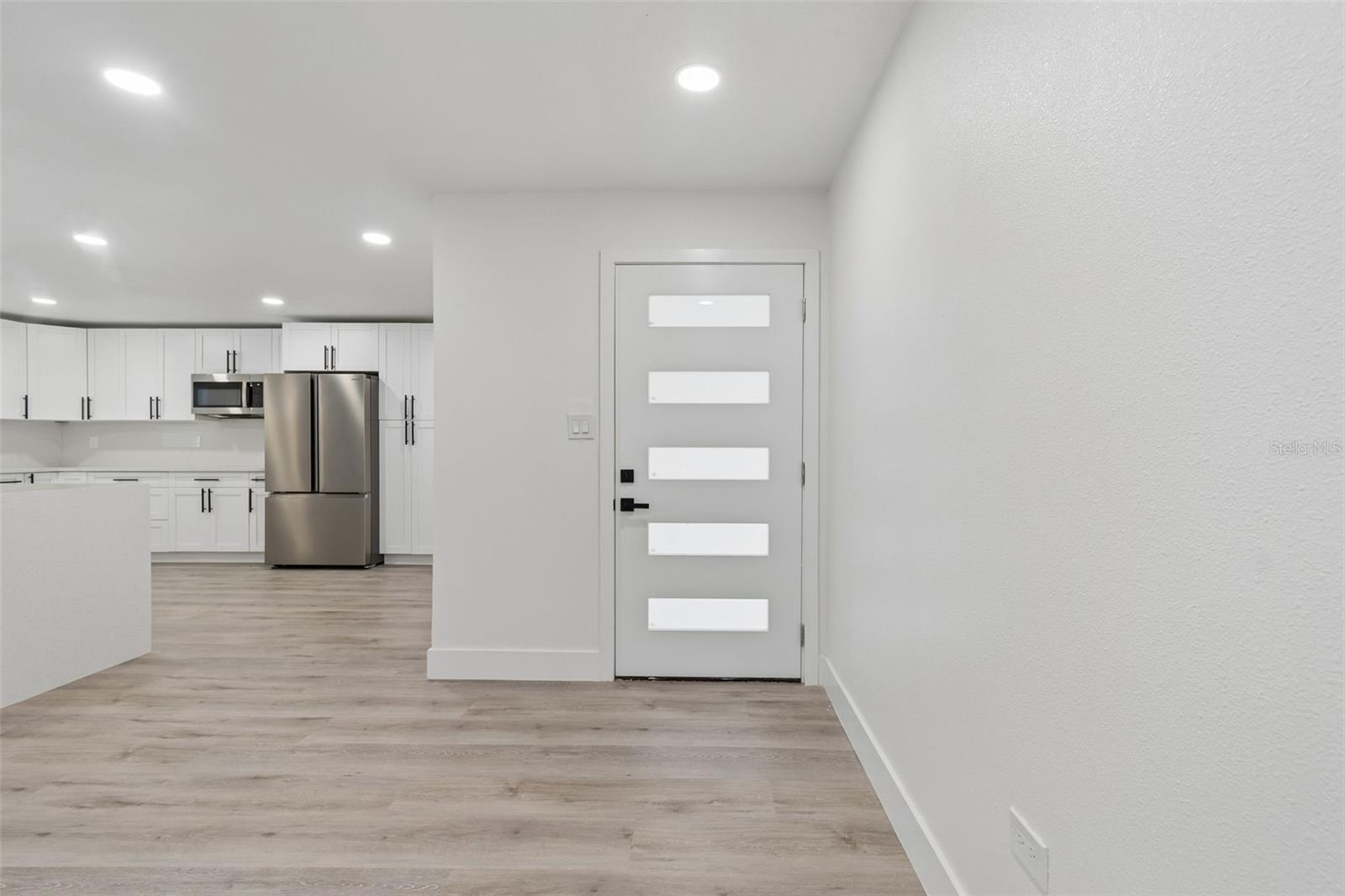 7906 N FREMONT AVE, TAMPA, FL, 33604