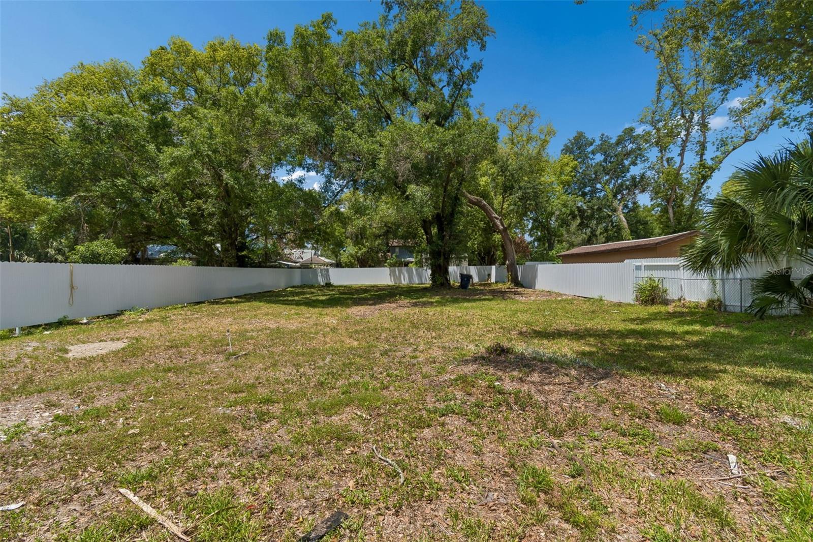 7906 N FREMONT AVE, TAMPA, FL, 33604