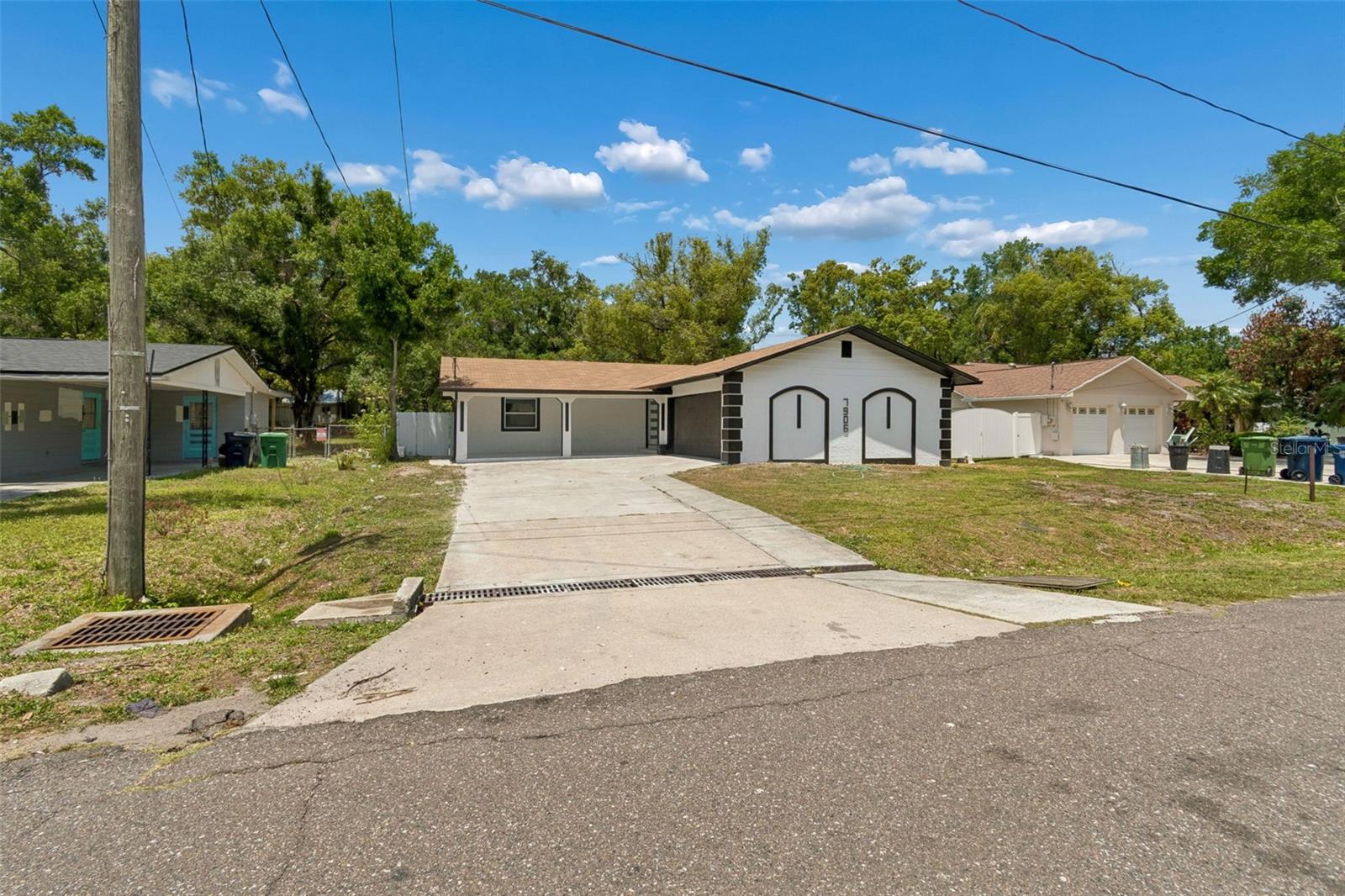 7906 N FREMONT AVE, TAMPA, FL, 33604