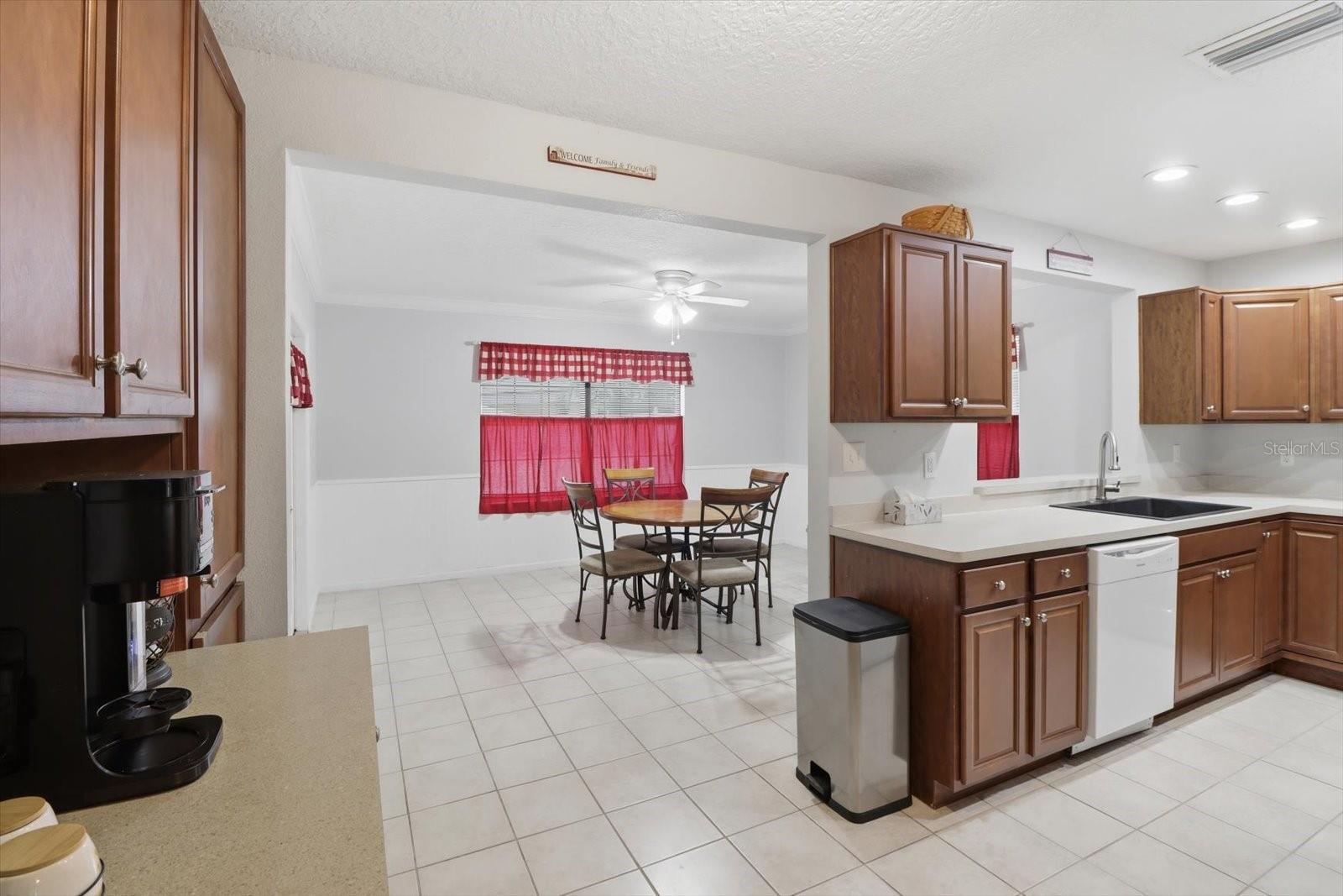 SPRING HILL, SPRING HILL, FL, 34608