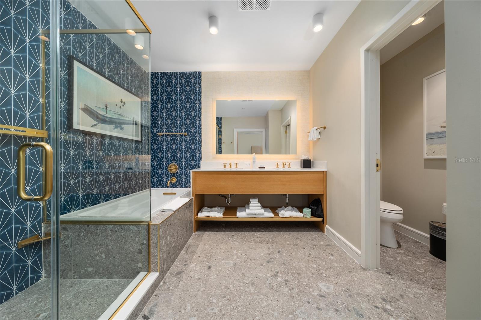 8061 VACATION AVE #114, KISSIMMEE, FL, 34747