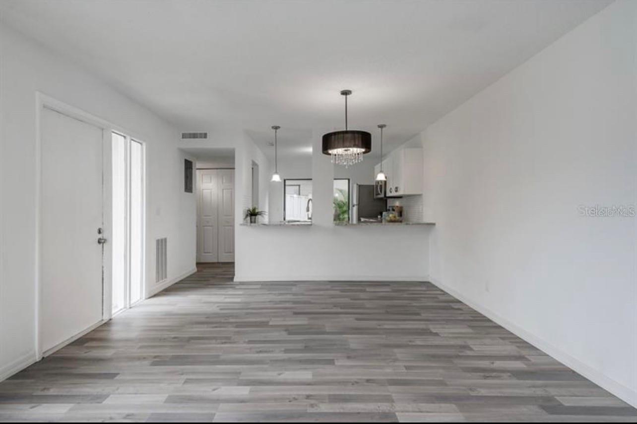 11365 BROOKGREEN DR, TAMPA, FL, 33624