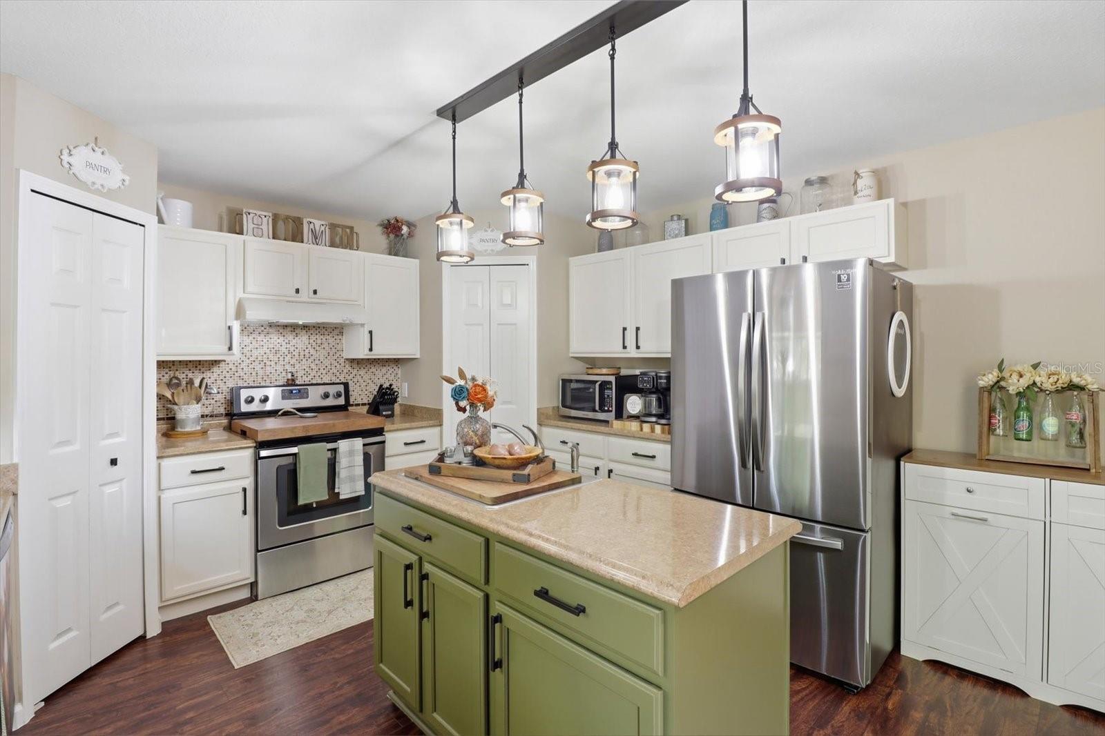 9508 N DAWNFLOWER AVE, CRYSTAL RIVER, FL, 34428