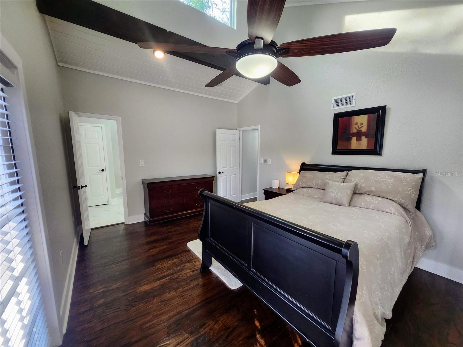 3071 HURON AVE, OLDSMAR, FL, 34677