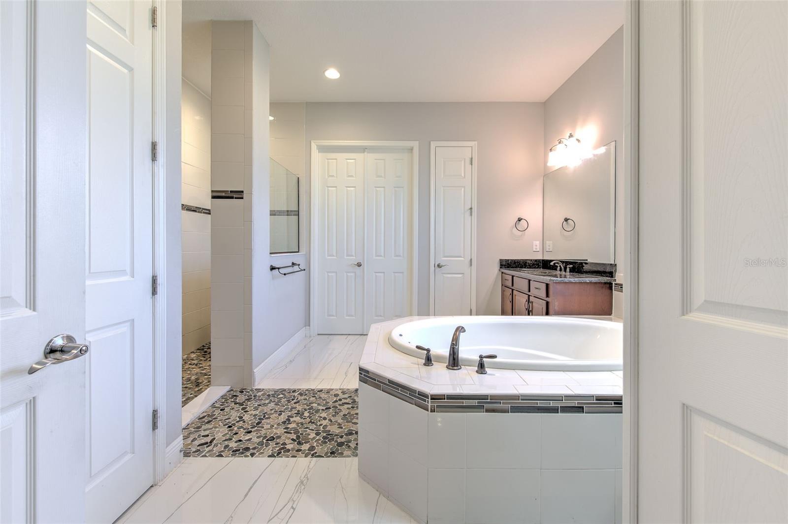 1014 SONESTA AVE, BRANDON, FL, 33511