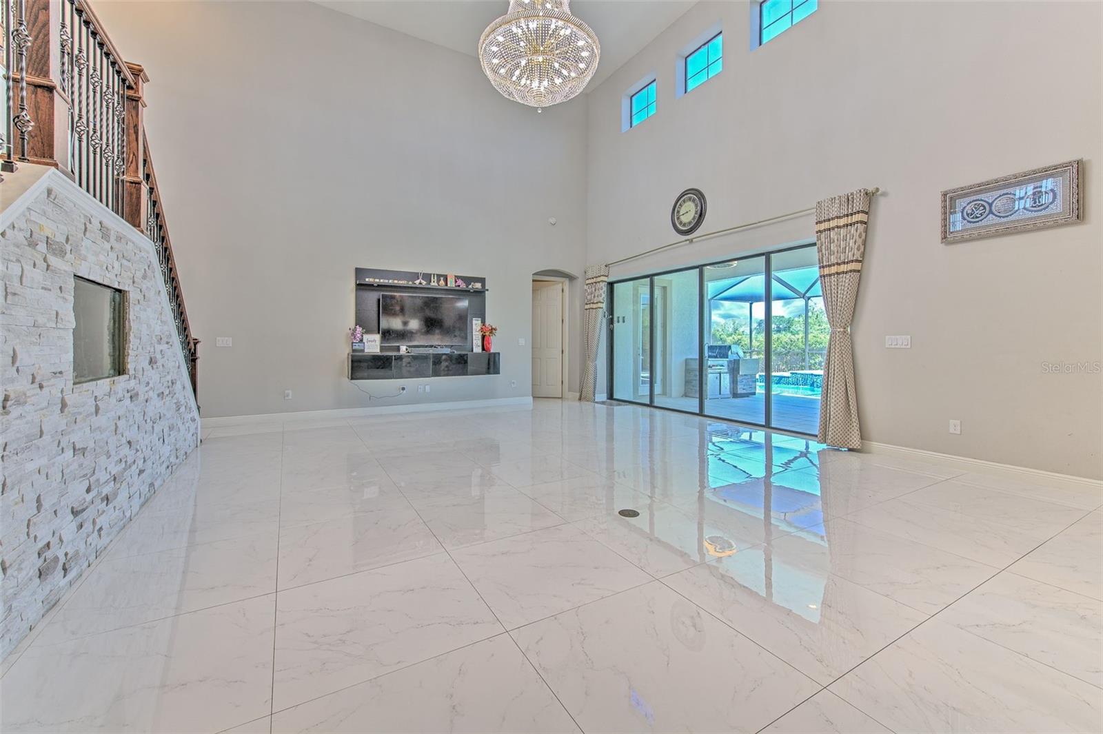 1014 SONESTA AVE, BRANDON, FL, 33511