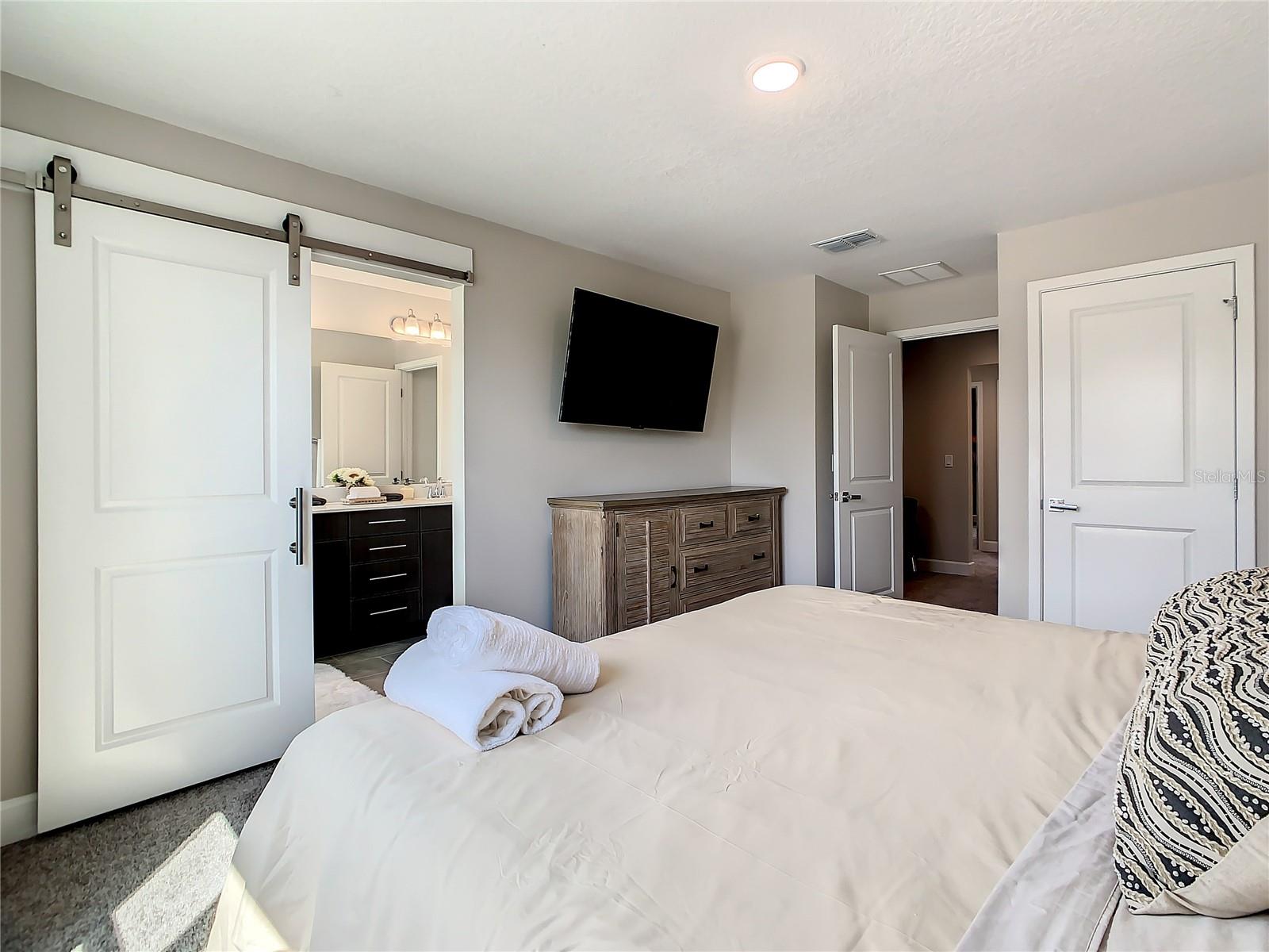 208 VILLA DOMANI CIR, DAVENPORT, FL, 33896