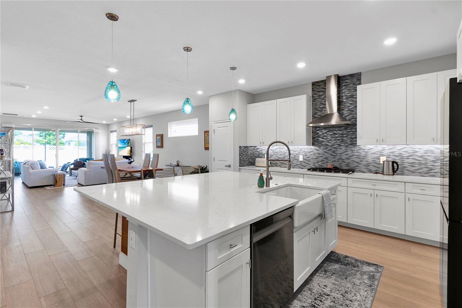 5344 WISHING ARCH DR, APOLLO BEACH, FL, 33572