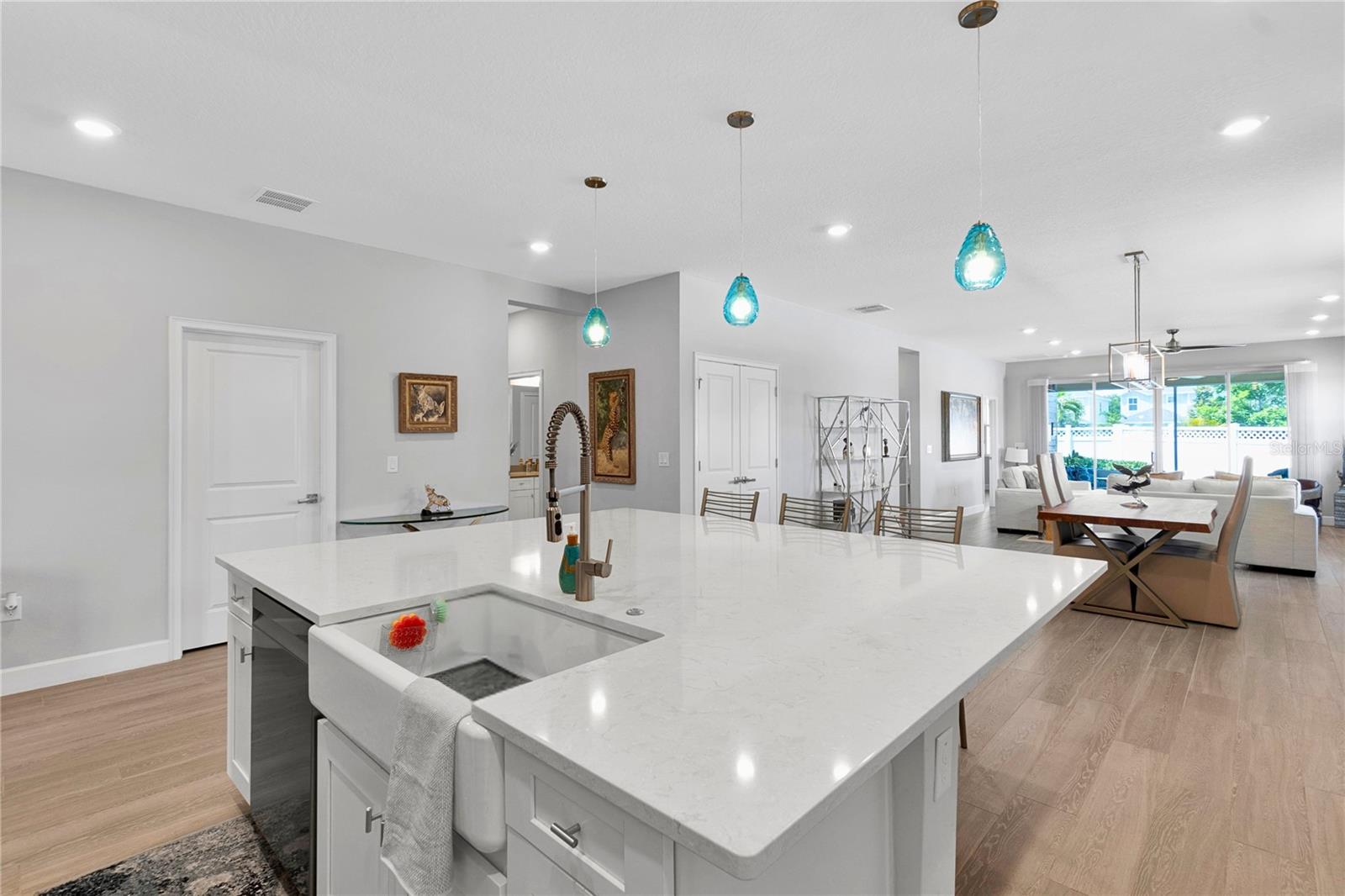5344 WISHING ARCH DR, APOLLO BEACH, FL, 33572