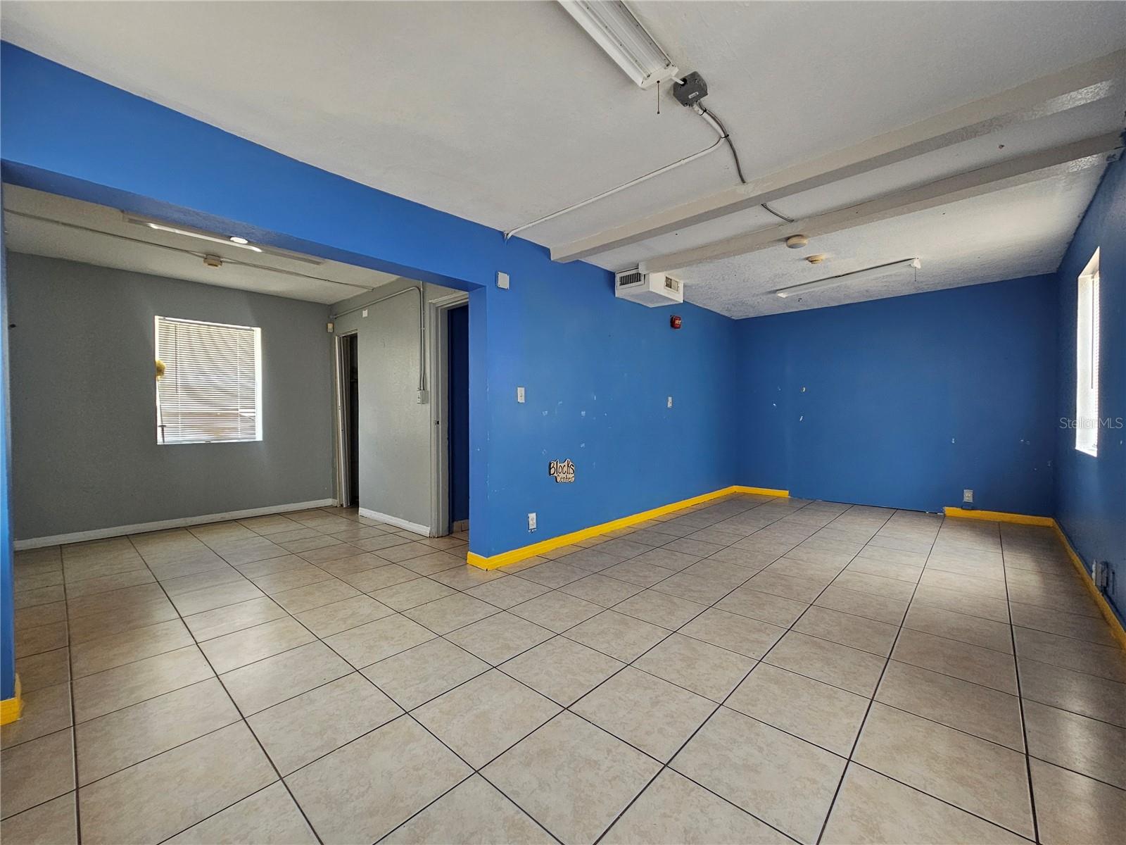 1434 N PINE HILLS, ORLANDO, FL, 32808