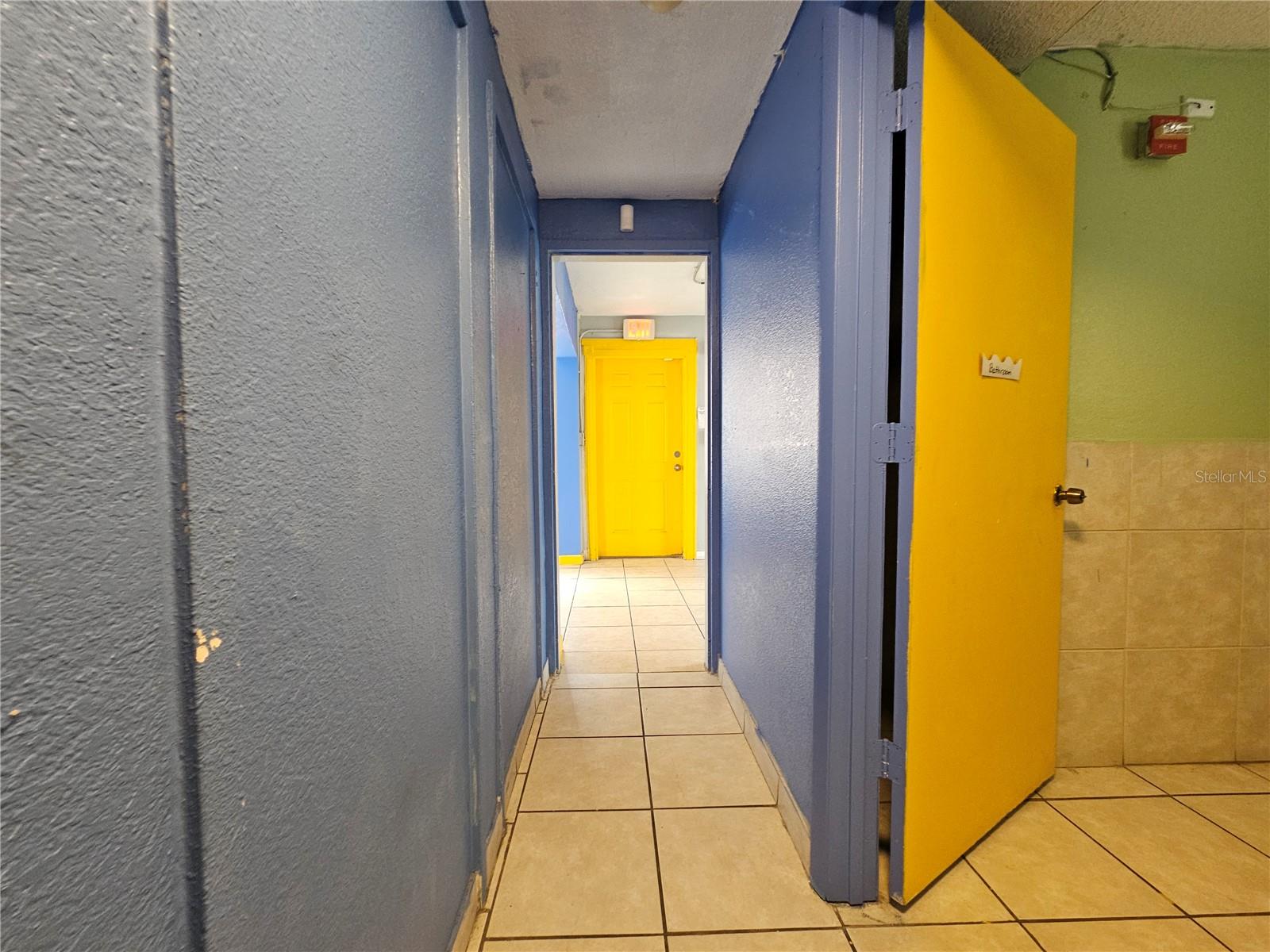 1434 N PINE HILLS, ORLANDO, FL, 32808