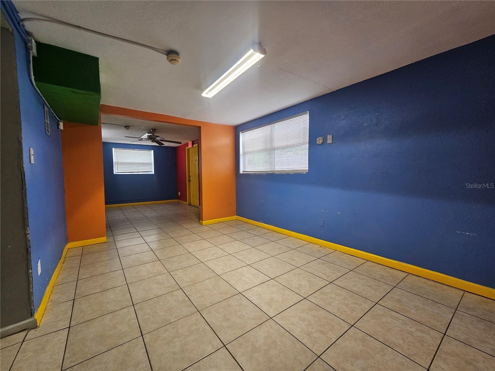 1434 N PINE HILLS, ORLANDO, FL, 32808