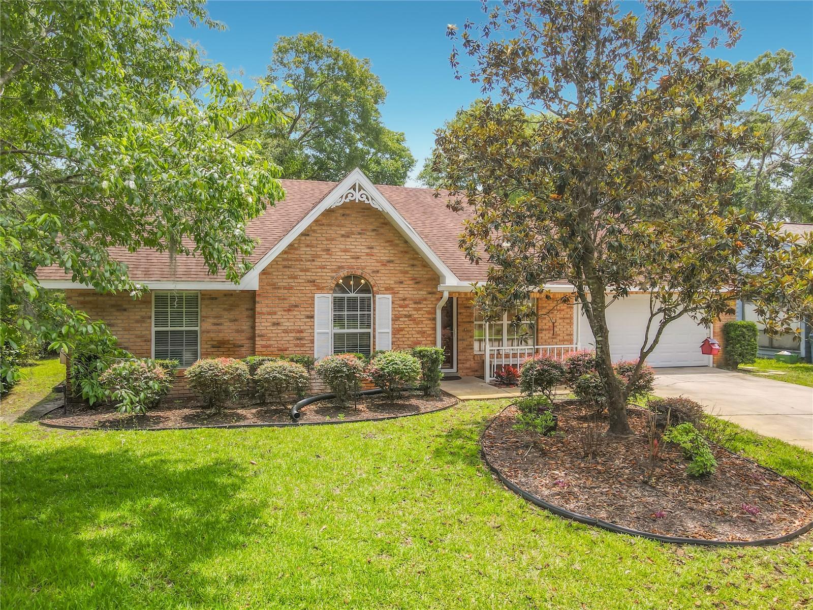 405 SECLUDED OAKS TRL, DELAND, FL, 32724