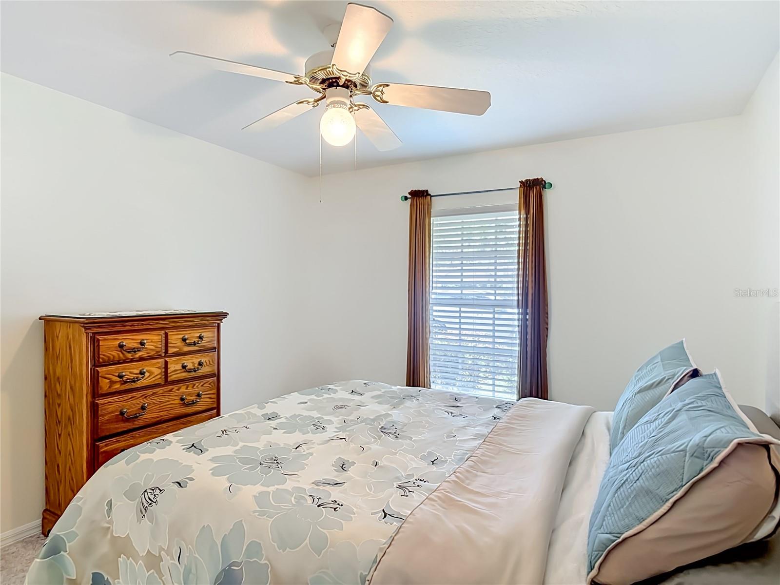 405 SECLUDED OAKS TRL, DELAND, FL, 32724
