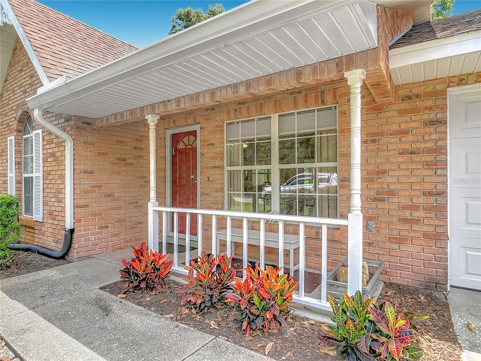 405 SECLUDED OAKS TRL, DELAND, FL, 32724