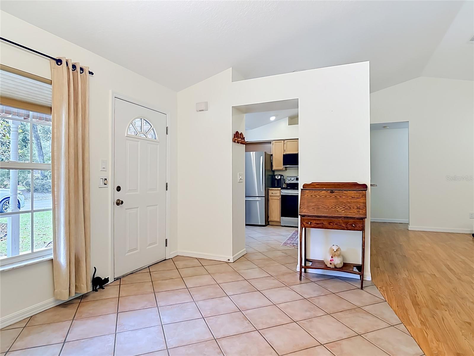 405 SECLUDED OAKS TRL, DELAND, FL, 32724