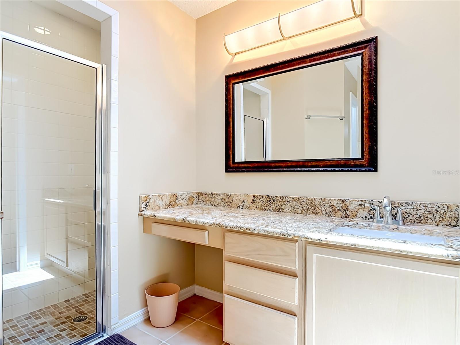 405 SECLUDED OAKS TRL, DELAND, FL, 32724