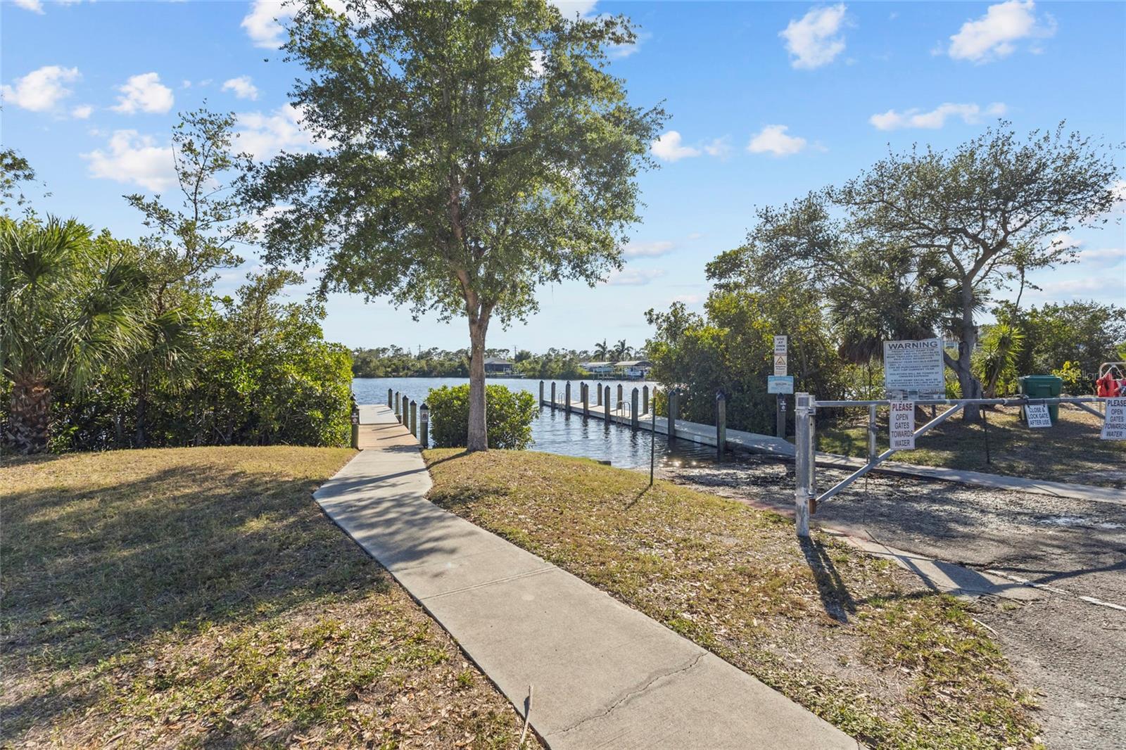12414 QUINLAN AVE, PORT CHARLOTTE, FL, 33981