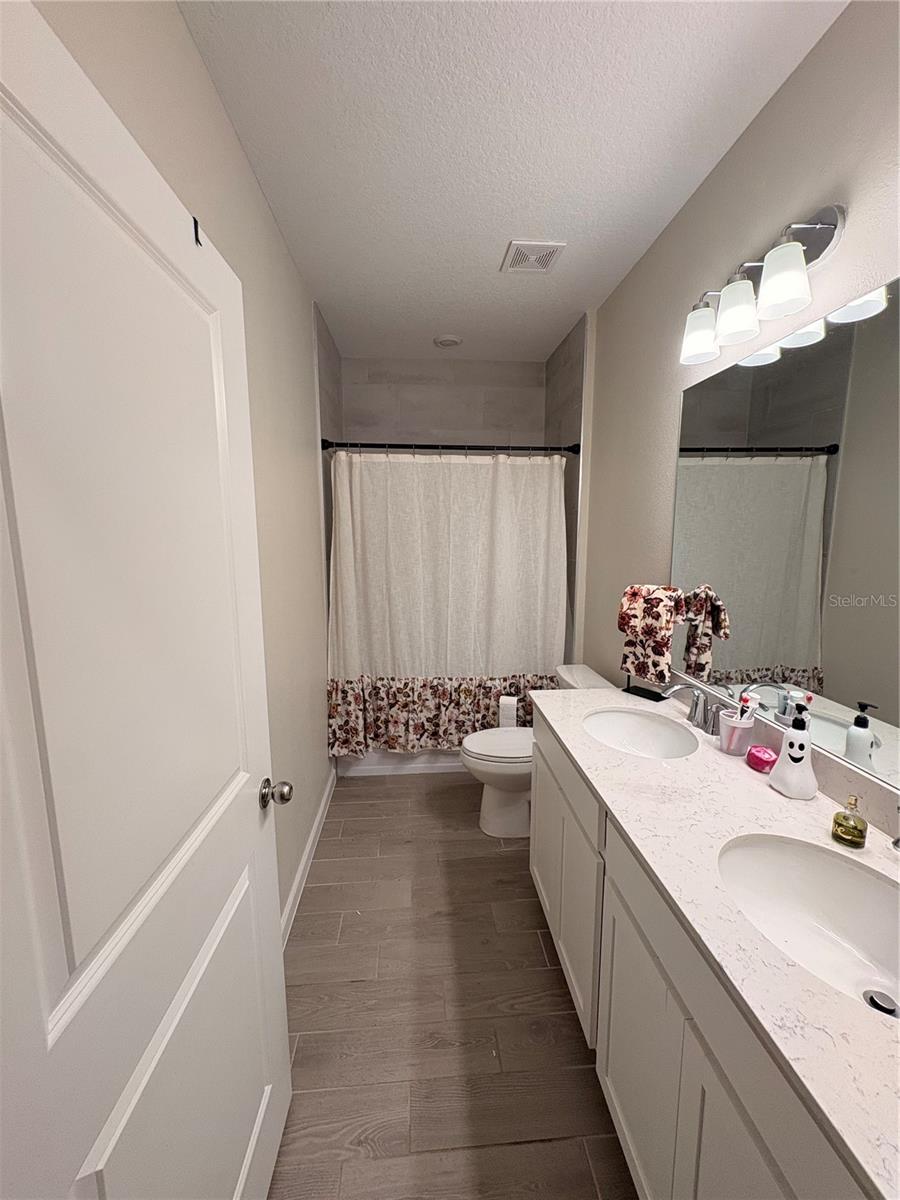 1525 NW 44TH COURT RD, OCALA, FL, 34482