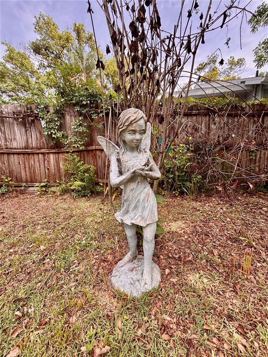 1219 LAKE HIGHLAND DR, ORLANDO, FL, 32803
