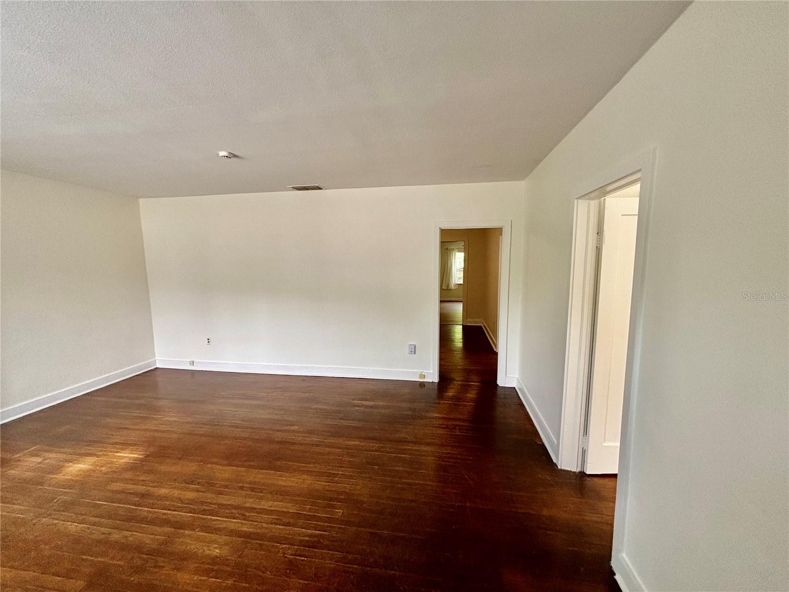 1219 LAKE HIGHLAND DR, ORLANDO, FL, 32803