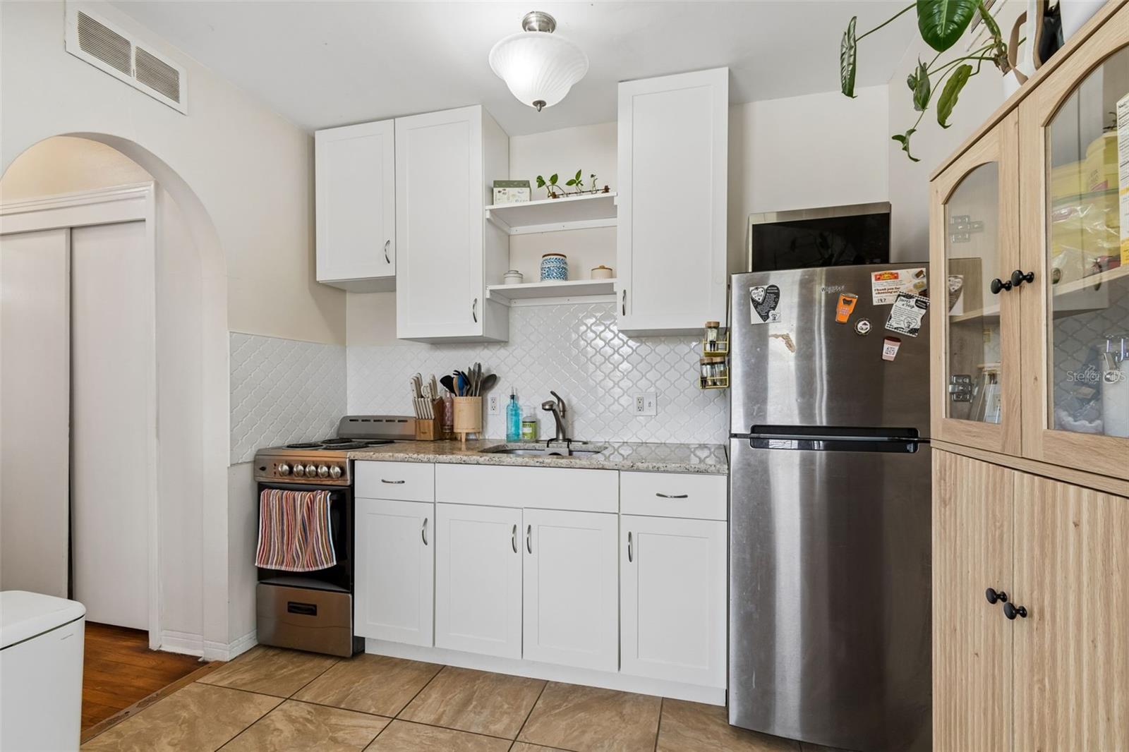 1500 30TH AVE N, ST PETERSBURG, FL, 33704