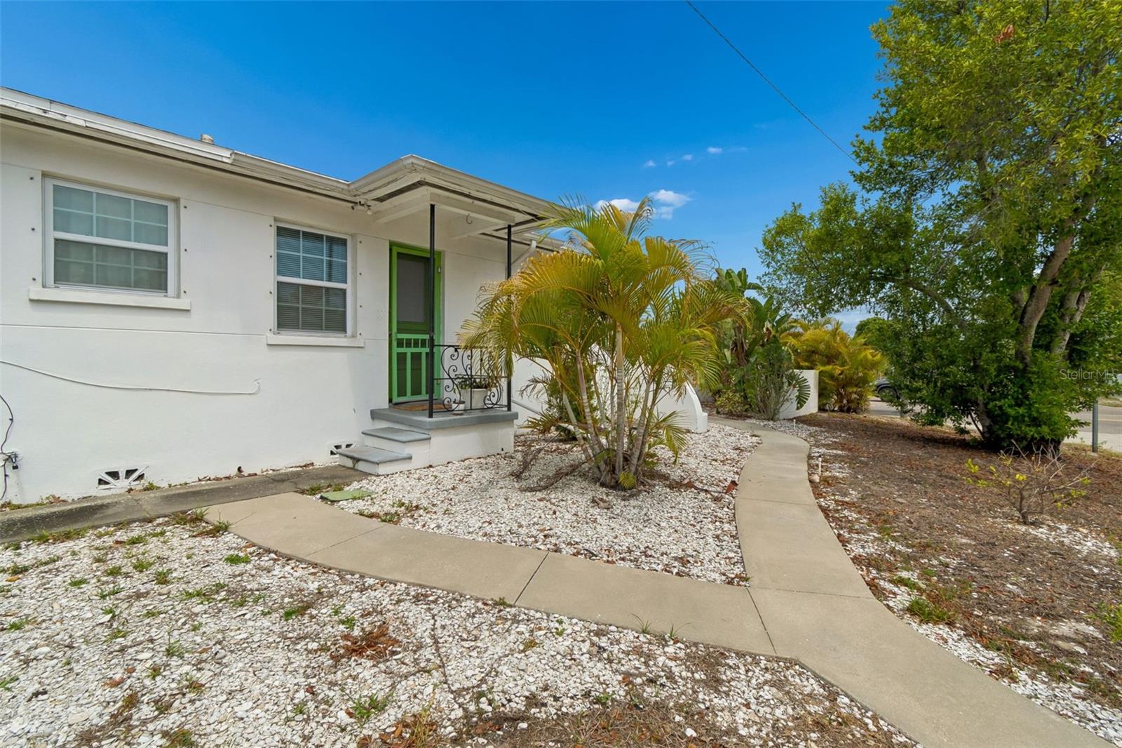 1500 30TH AVE N, ST PETERSBURG, FL, 33704