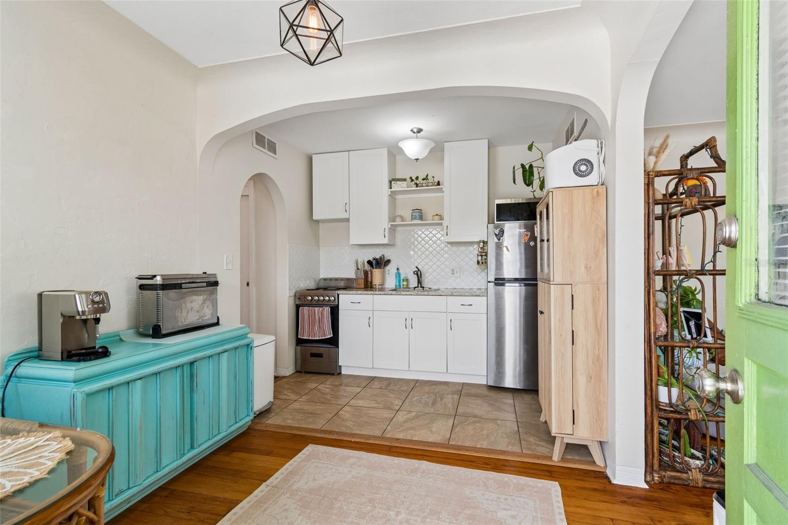 1500 30TH AVE N, ST PETERSBURG, FL, 33704