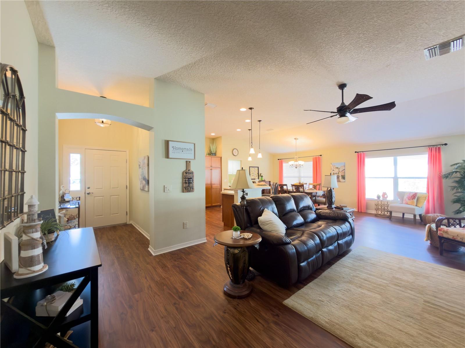 2089 IRONTON PL, THE VILLAGES, FL, 32163