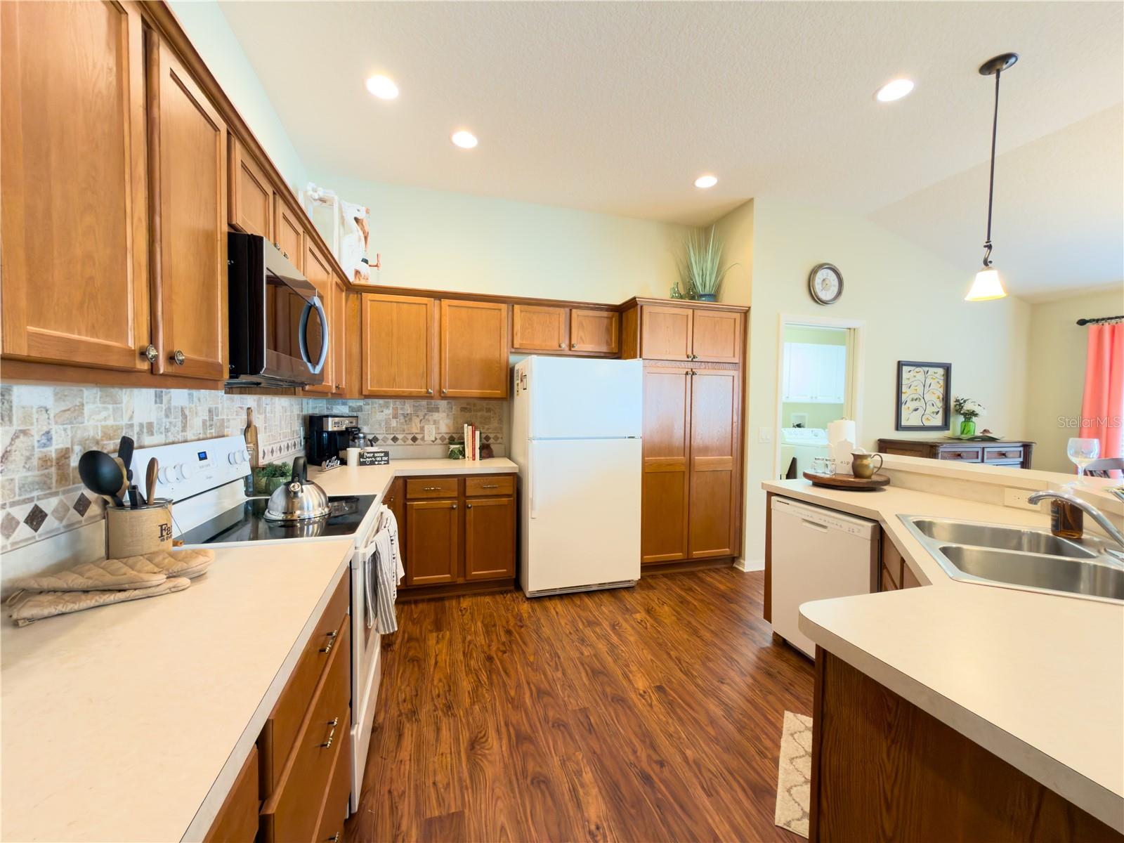 2089 IRONTON PL, THE VILLAGES, FL, 32163
